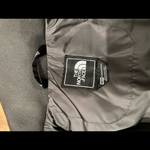 NEW $225 The North Face black gray tailored down filled winter coat XS S - Picture 9 of 9